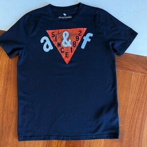 A&F Abercrombie Kids Boys Navy Logo Shirt T-Shirt Top Logo Size 15/16